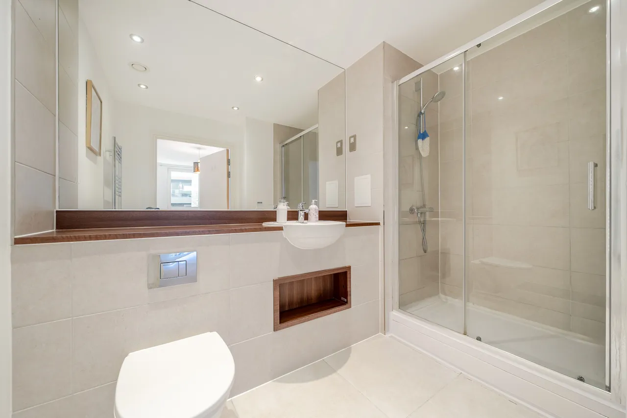 Flat 20, Chantrelle Court, Yeoman Street, London, photo 8