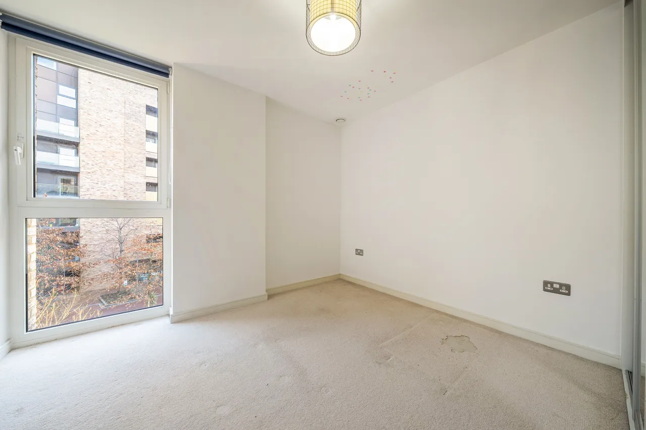 Flat 20, Chantrelle Court, Yeoman Street, London, photo 6