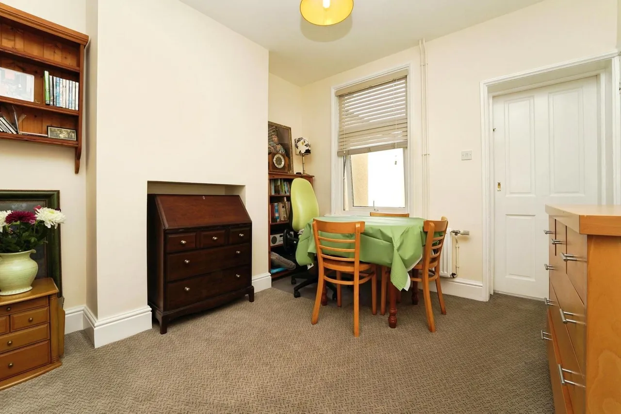 New Street, Newtown, GL13, photo 5