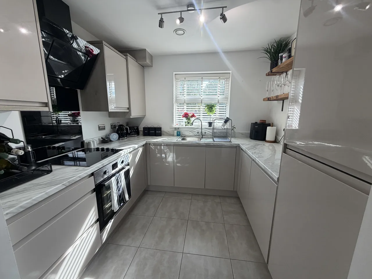 Freemans court, Rushden, NN10, photo 3