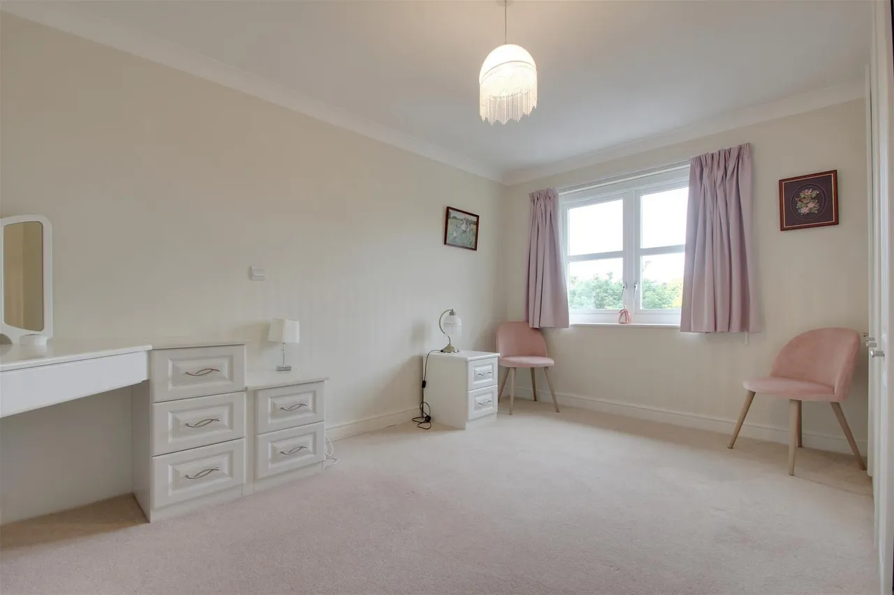 St. Botolphs Road, Worthing, photo 6