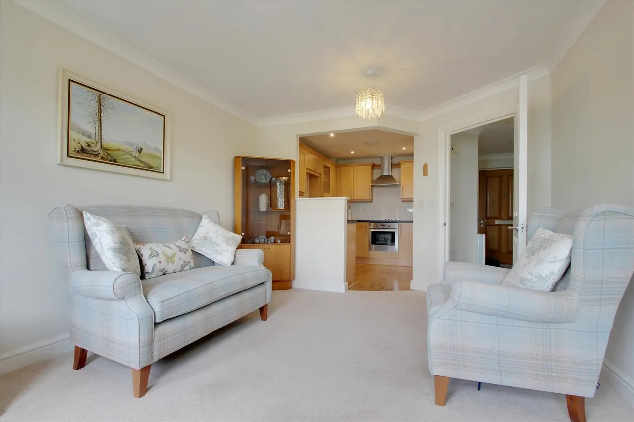 St. Botolphs Road, Worthing, photo 4