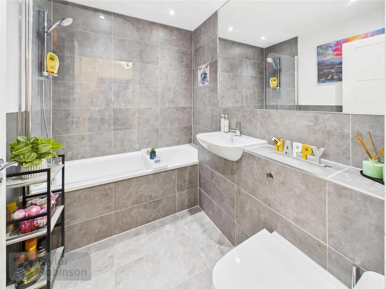 Hazelwick Avenue, Three Bridges, RH10, photo 7