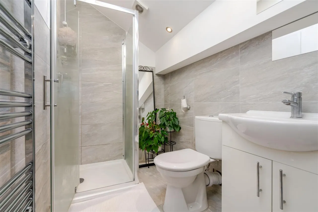 Bramblemead, Leigh, WN7, photo 4