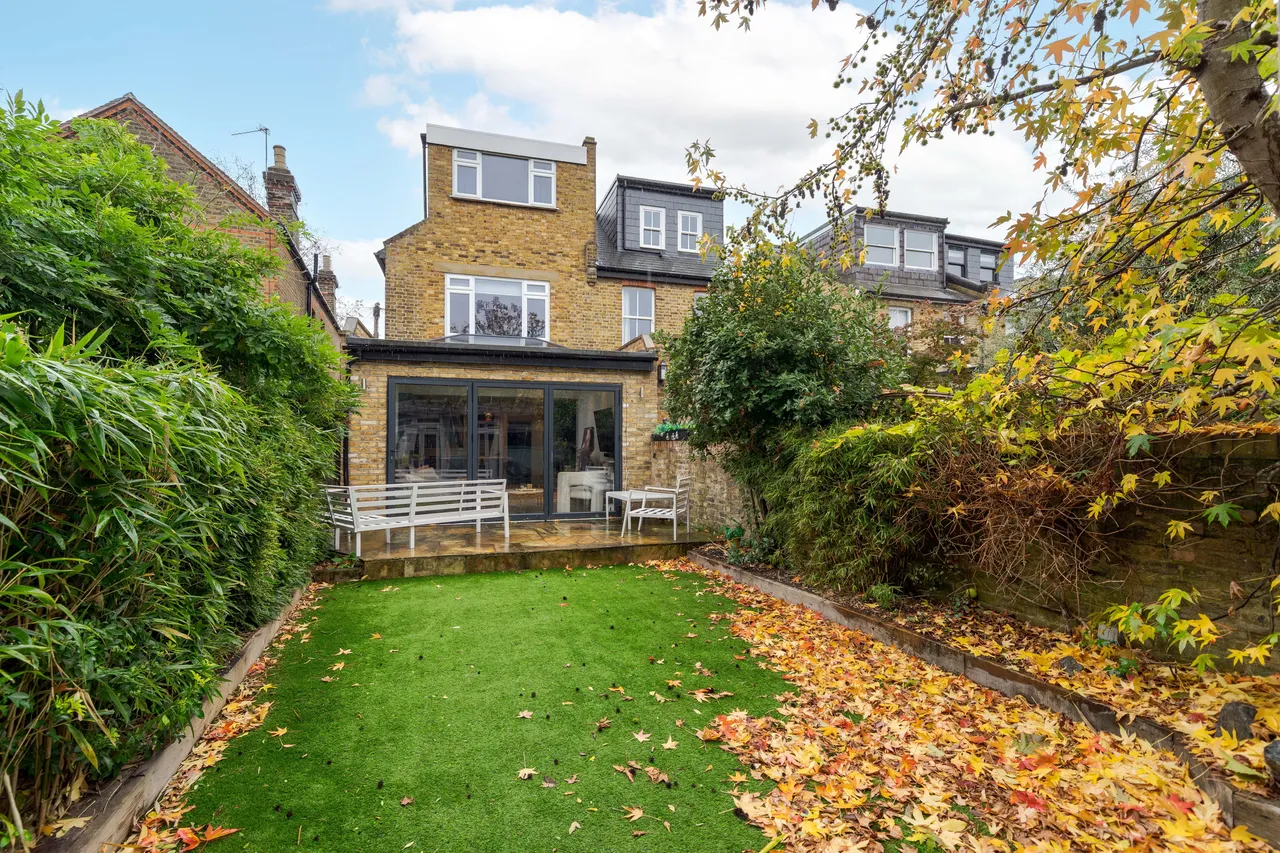 Atbara Road, Teddington, TW11, photo 4