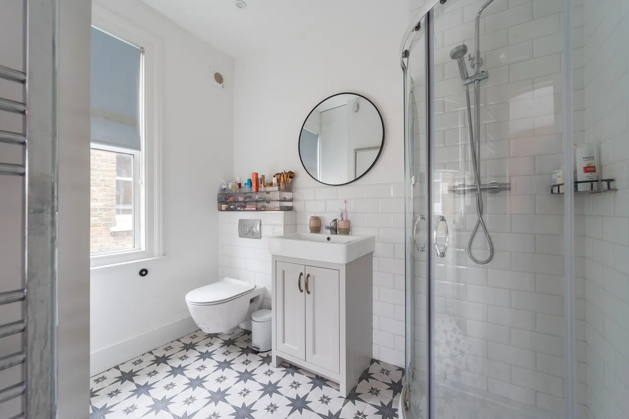 Atbara Road, Teddington, TW11, photo 11