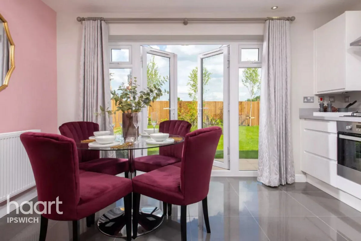Pinewood Grange, Ipswich, IP14, photo 6