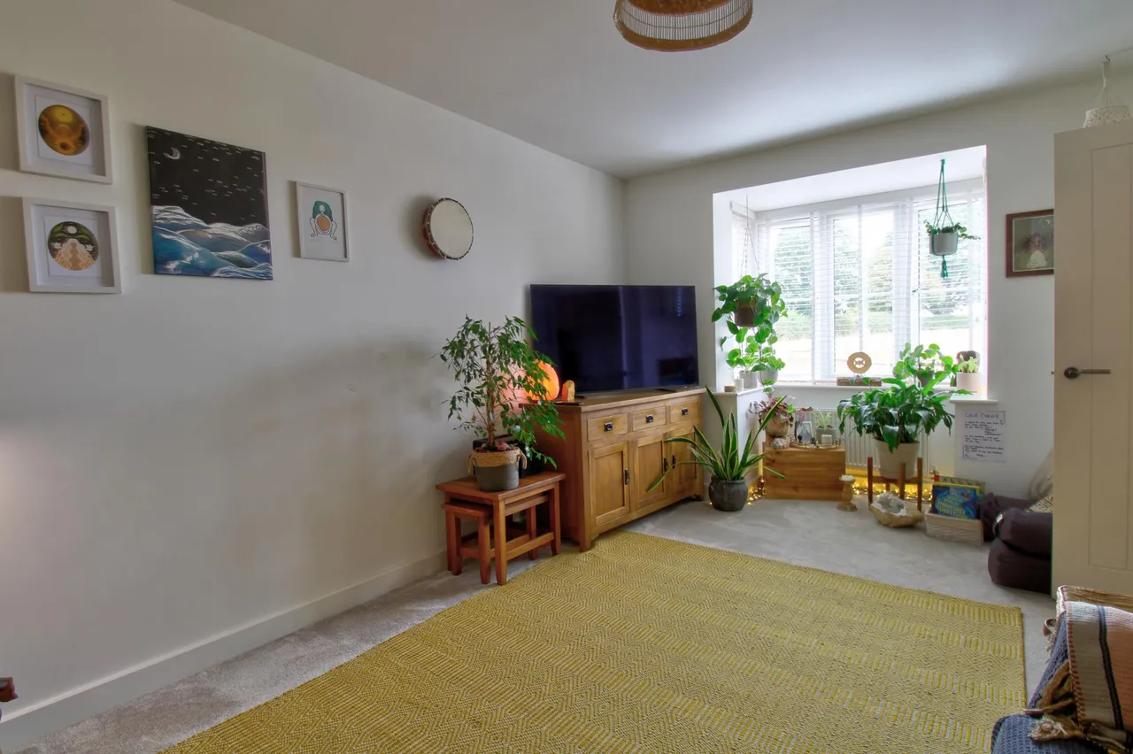Cornflower Close, Stowupland, IP14, photo 5