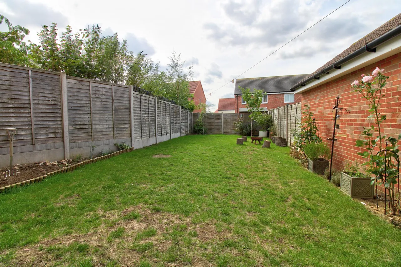 Cornflower Close, Stowupland, IP14, photo 19