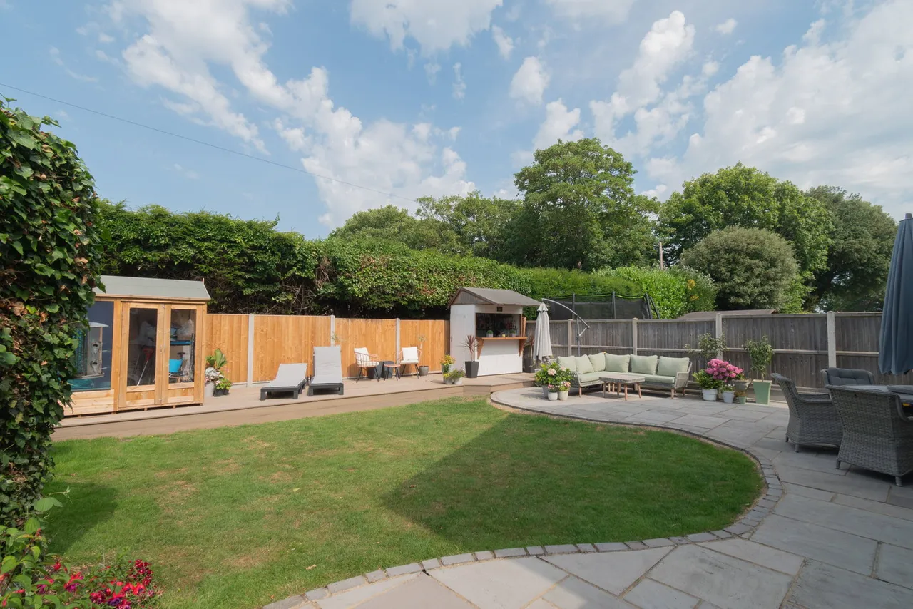 Laking Avenue, Broadstairs, CT10, photo 22