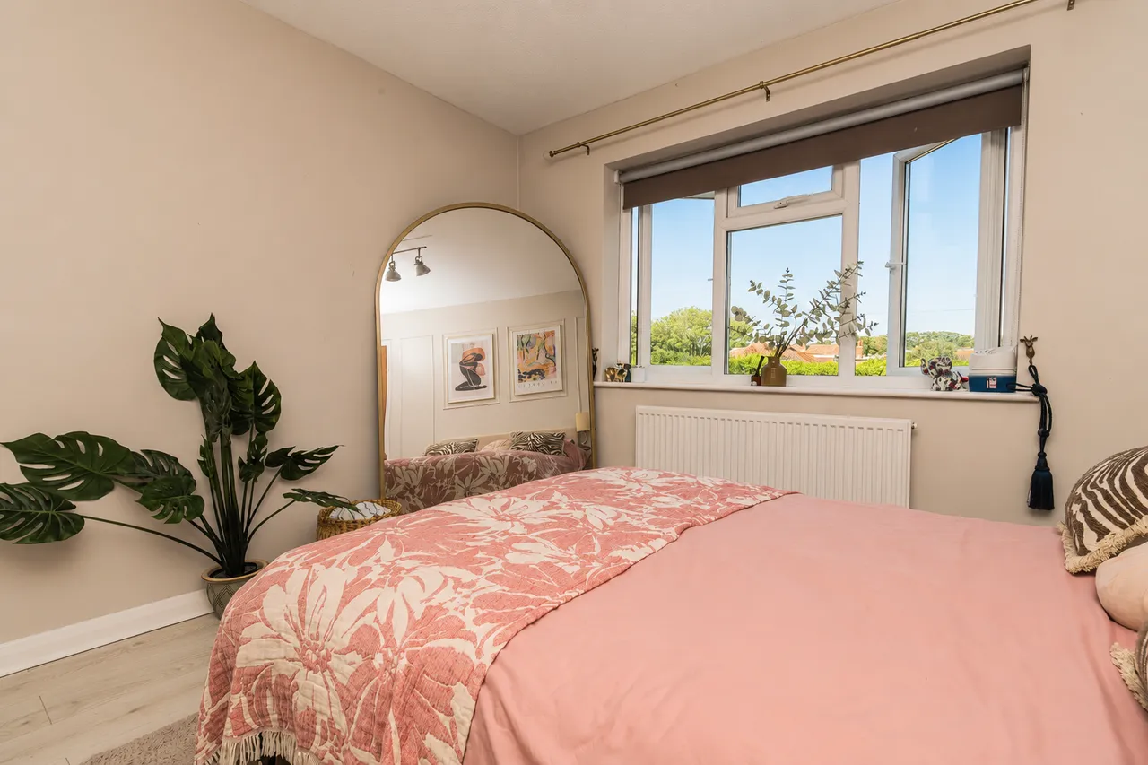 Laking Avenue, Broadstairs, CT10, photo 15