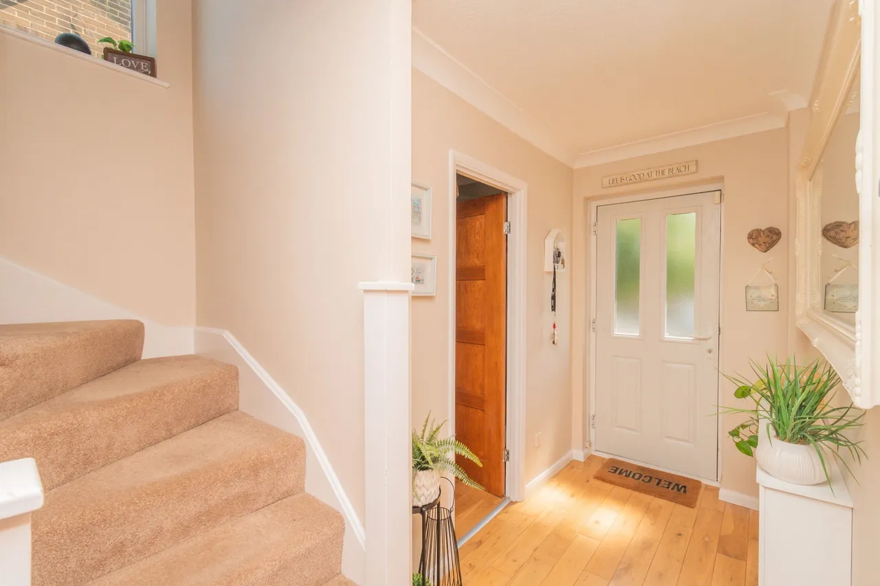 Laking Avenue, Broadstairs, CT10, photo 4