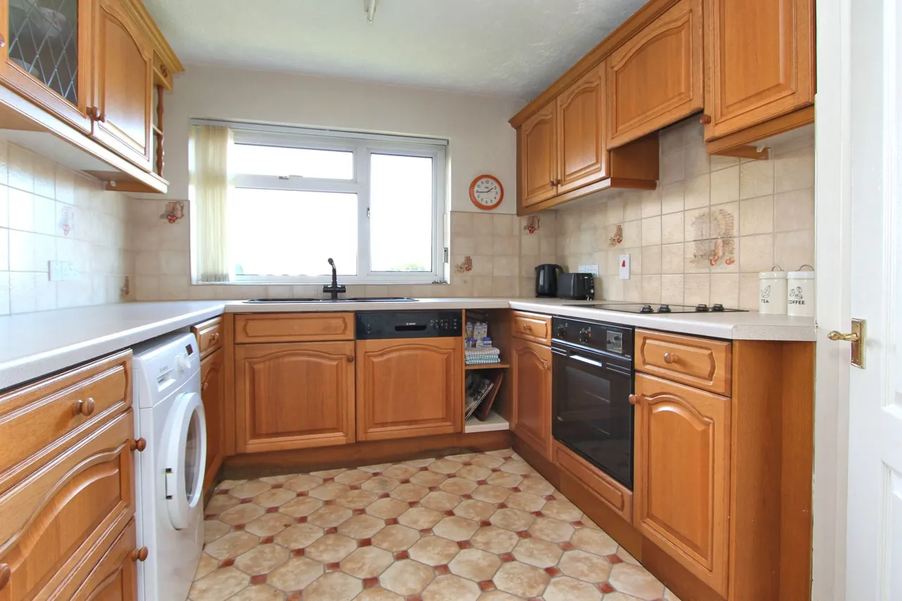 Greenhill Road, Alveston, photo 8