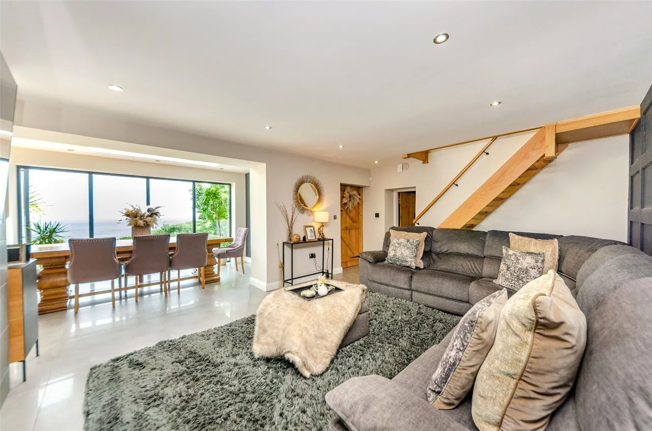 Nant Y Gamar Road, Llandudno, photo 8