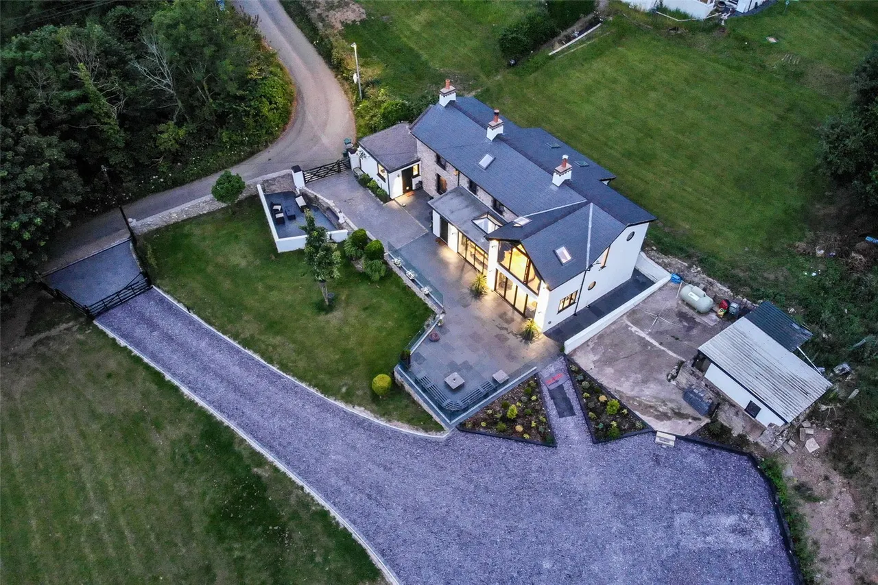 Nant Y Gamar Road, Llandudno, photo 41