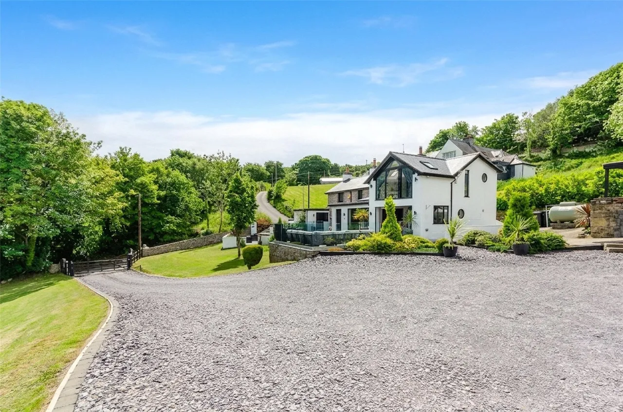 Nant Y Gamar Road, Llandudno, photo 38