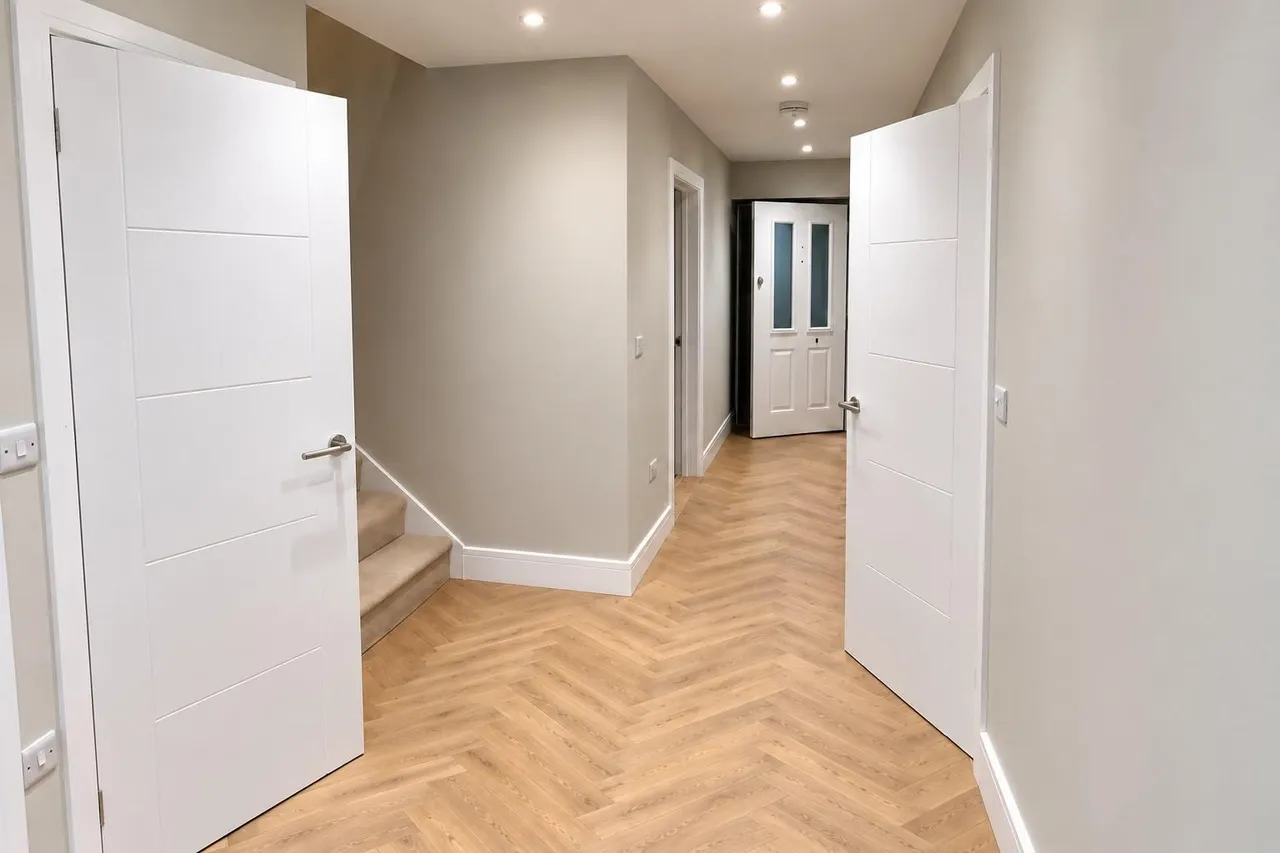 Poplar Road, Leatherhead, KT22, photo 8
