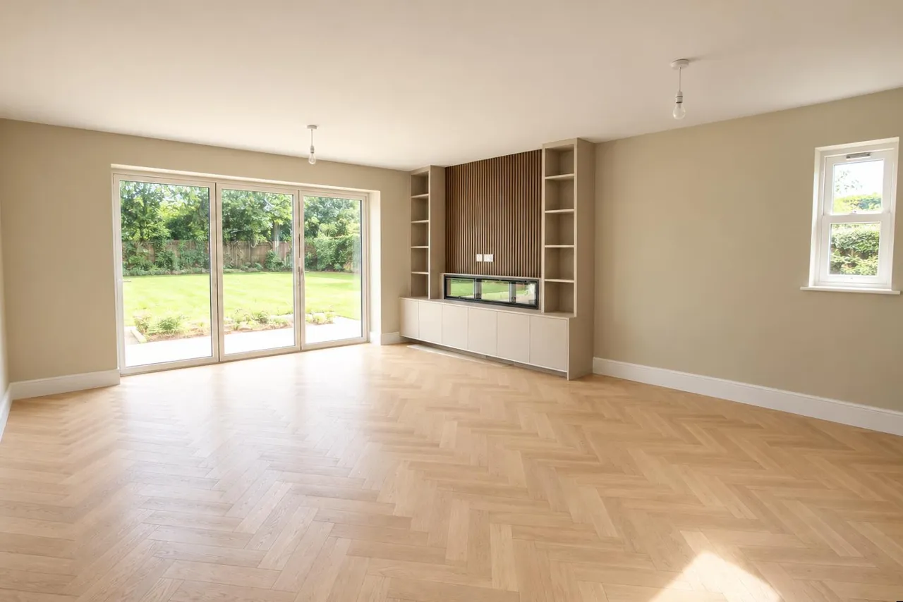 Poplar Road, Leatherhead, KT22, photo 2