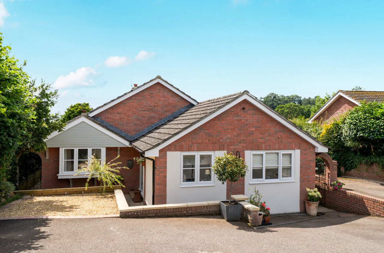 4 bed property for sale — Stevens Lane, Sidmouth, Devon, EX10