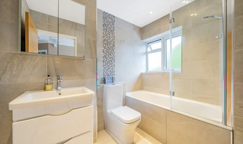Glebe Road, Ashtead, KT21, photo 12