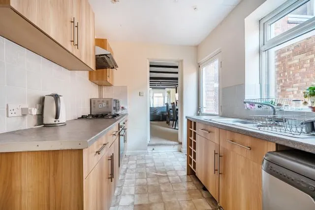 Elgar Road, Reading, RG2, photo 17