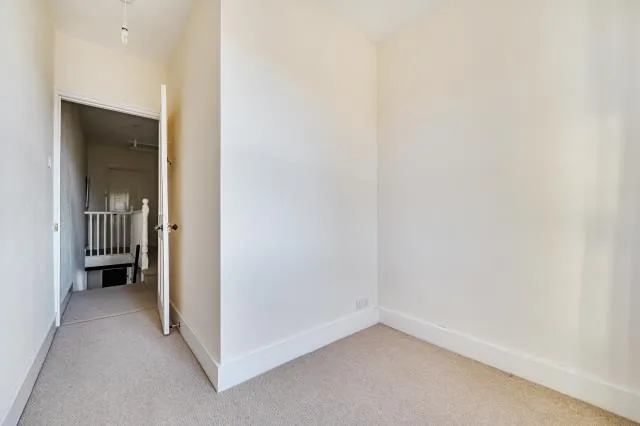 Elgar Road, Reading, RG2, photo 21