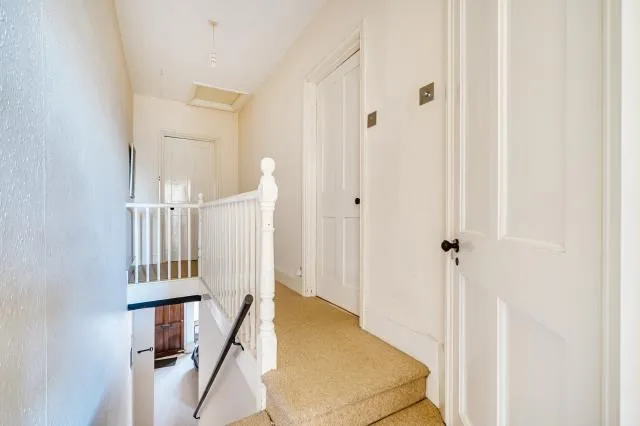 Elgar Road, Reading, RG2, photo 19