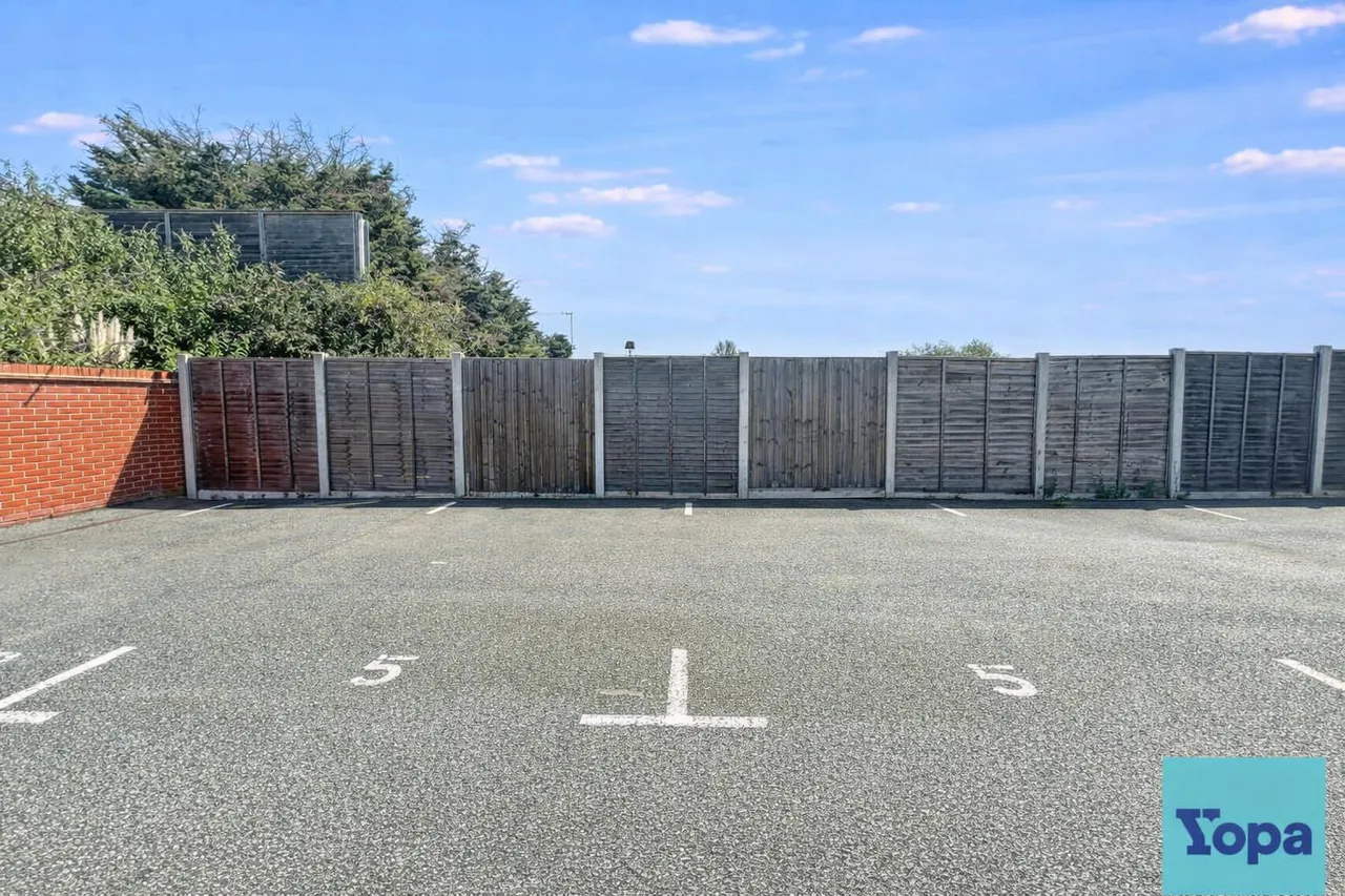 Sandy Crescent, Southend-on-sea, SS3, photo 11