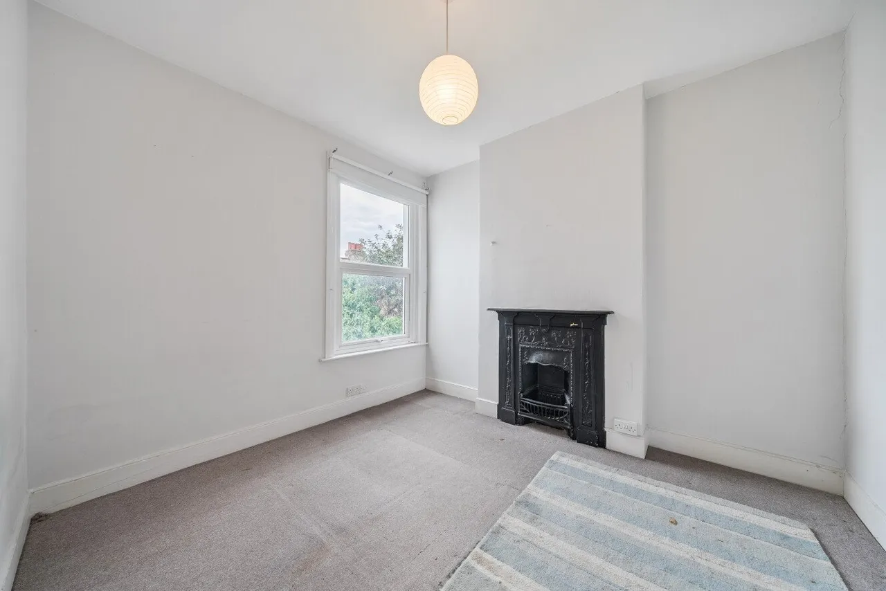 Clonmore Street, Southfields, London, SW18, photo 9
