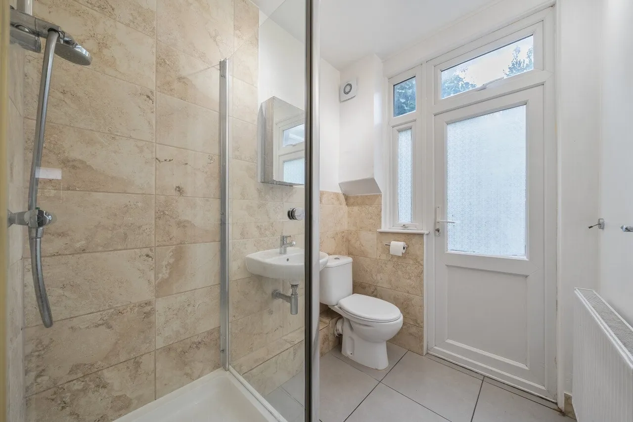 Clonmore Street, Southfields, London, SW18, photo 7