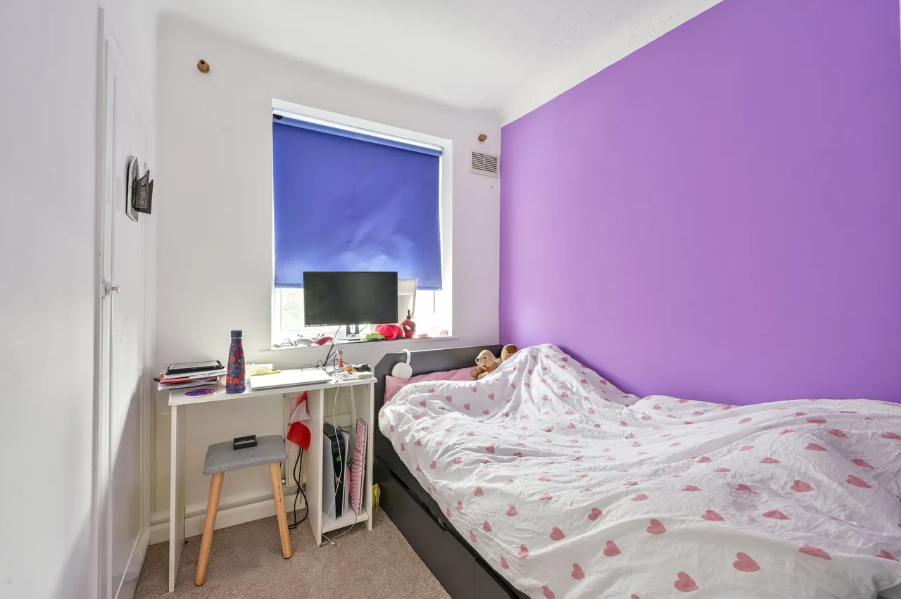 6 York Close, Morden, photo 6