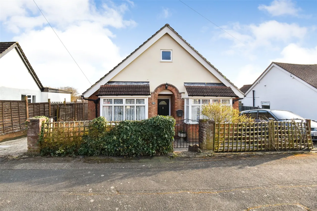 3 bed house for sale — Park Road, Aldershot, Hampshire, GU11 3PX