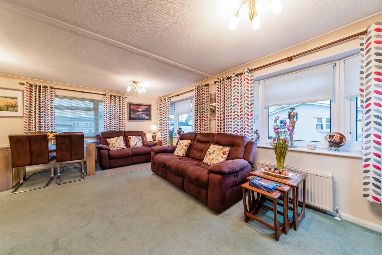 Allington Gardens, Allington, Grantham, photo 9