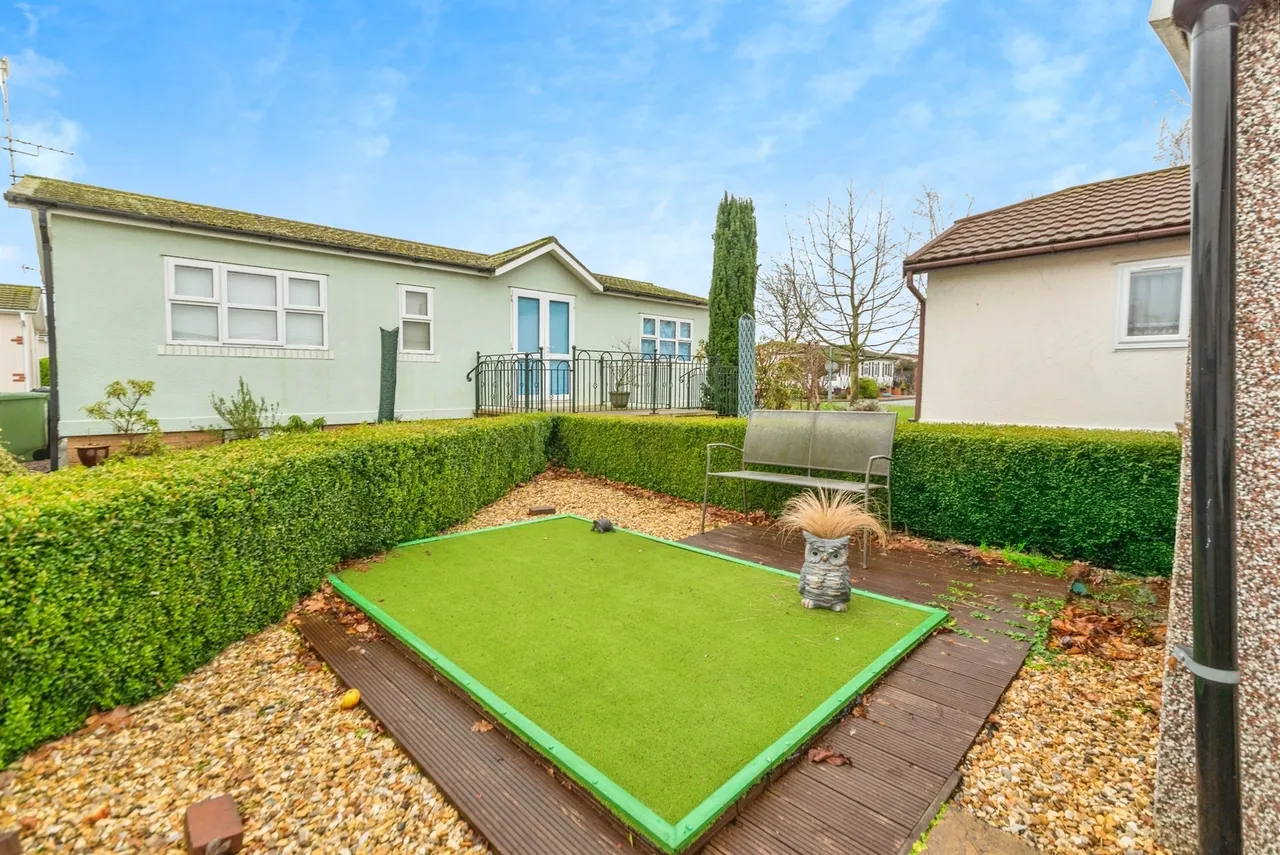Allington Gardens, Allington, Grantham, photo 11