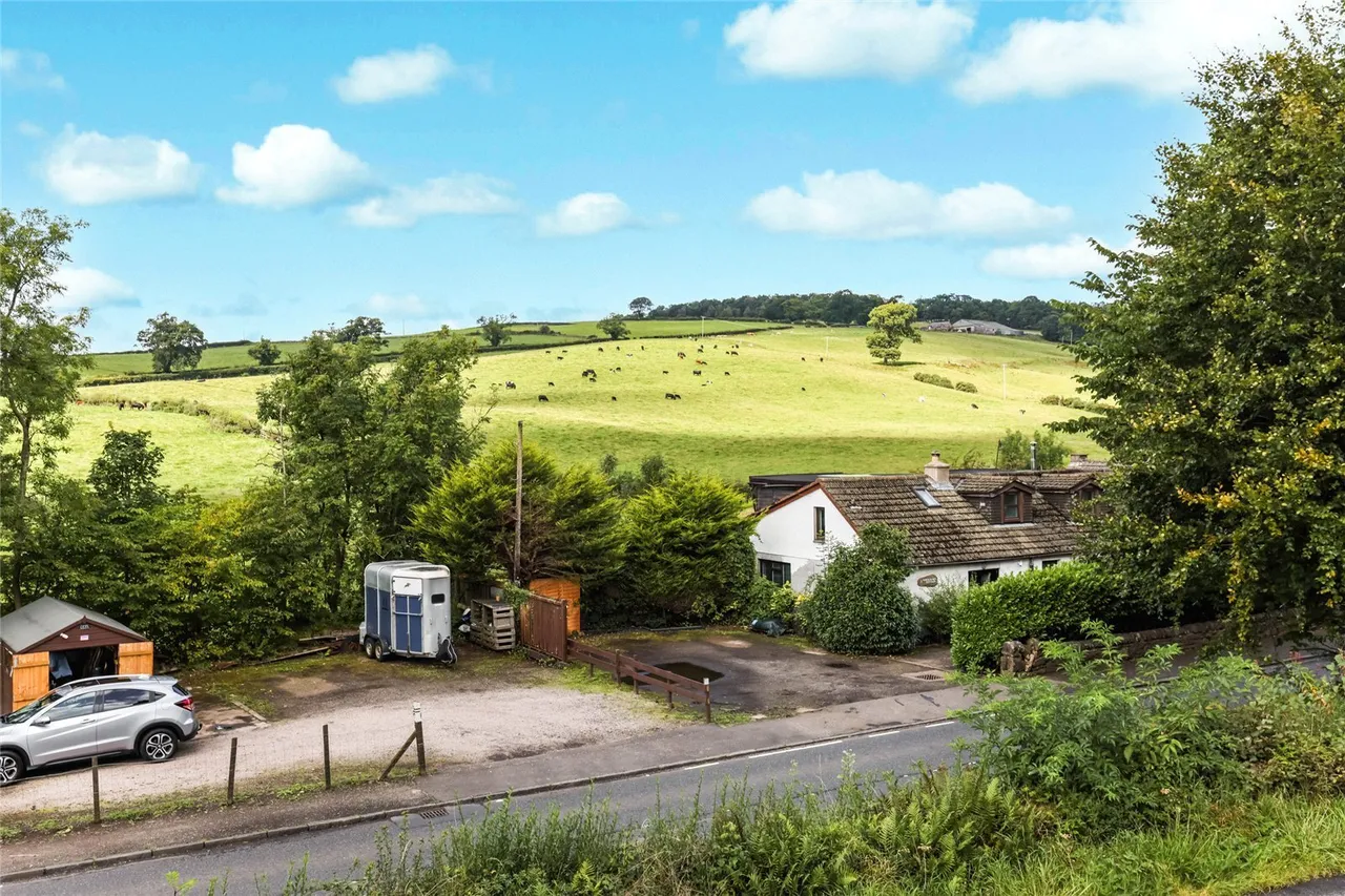 Ballagan, Stirling Road, Balloch, G83, photo 15
