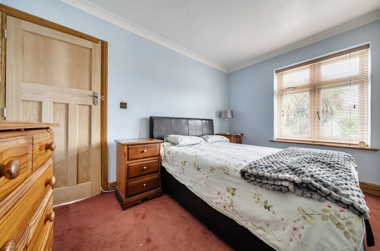 Central Drive, Bersted, PO21, photo 15