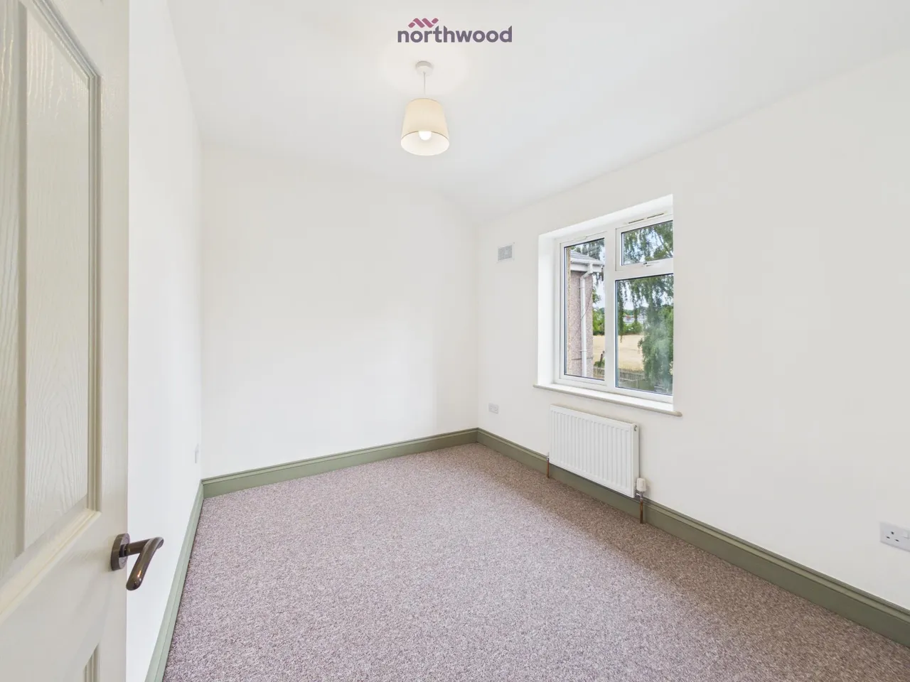 Shones Lane, Llay, LL12, photo 13