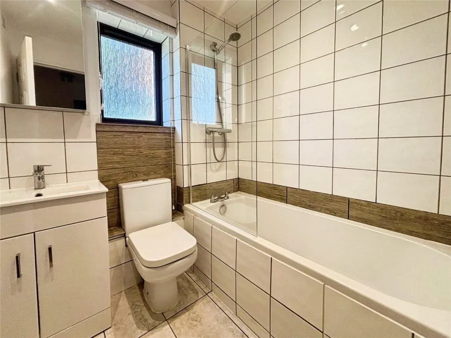St. Pauls Court, Reading, RG1, photo 5