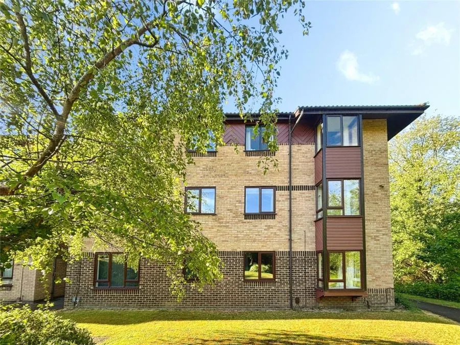 1 bed flat to rent, St. Pauls Court, Reading, RG1