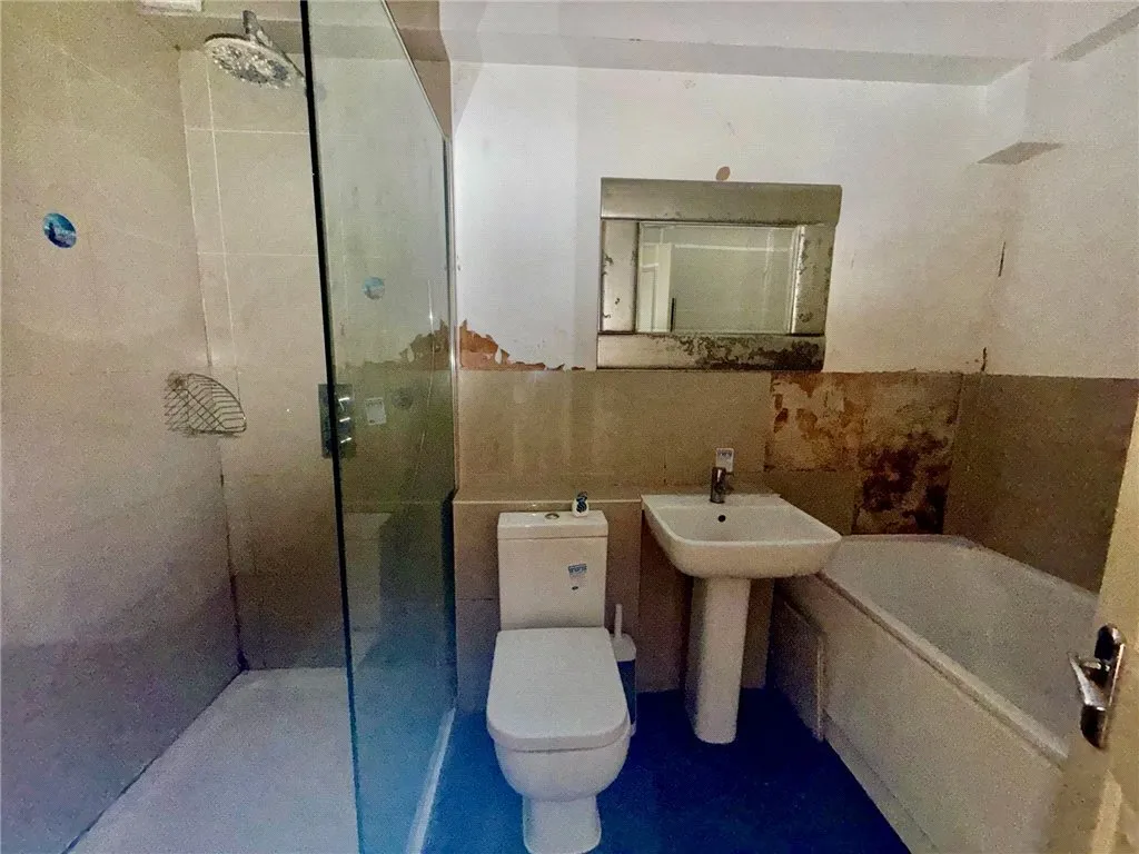 Knollys Road, London, SW16, photo 8