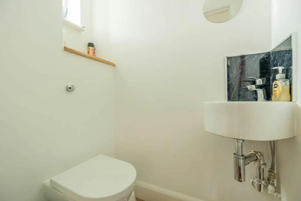 Downs Road, East Studdal, CT15, photo 12