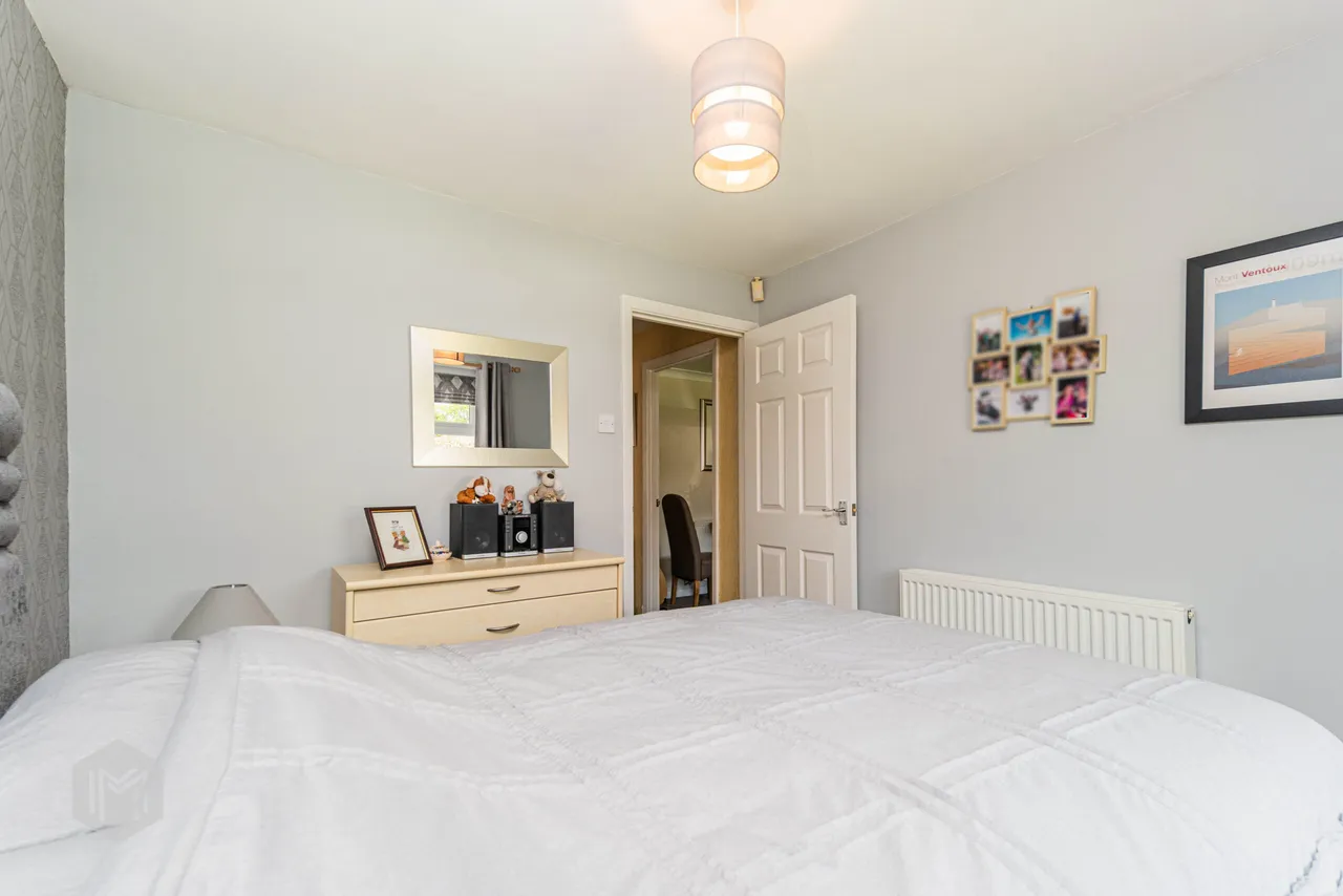 Bradshaw Meadows, Bolton, BL2 4NA, photo 10