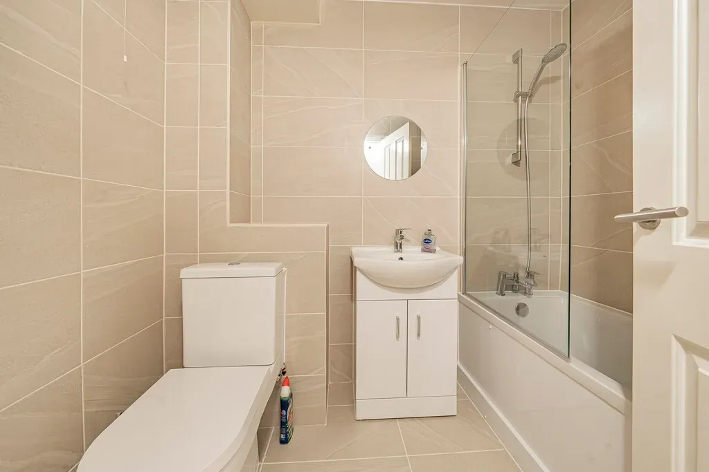 Bawtree Road, Uxbridge, UB8, photo 3