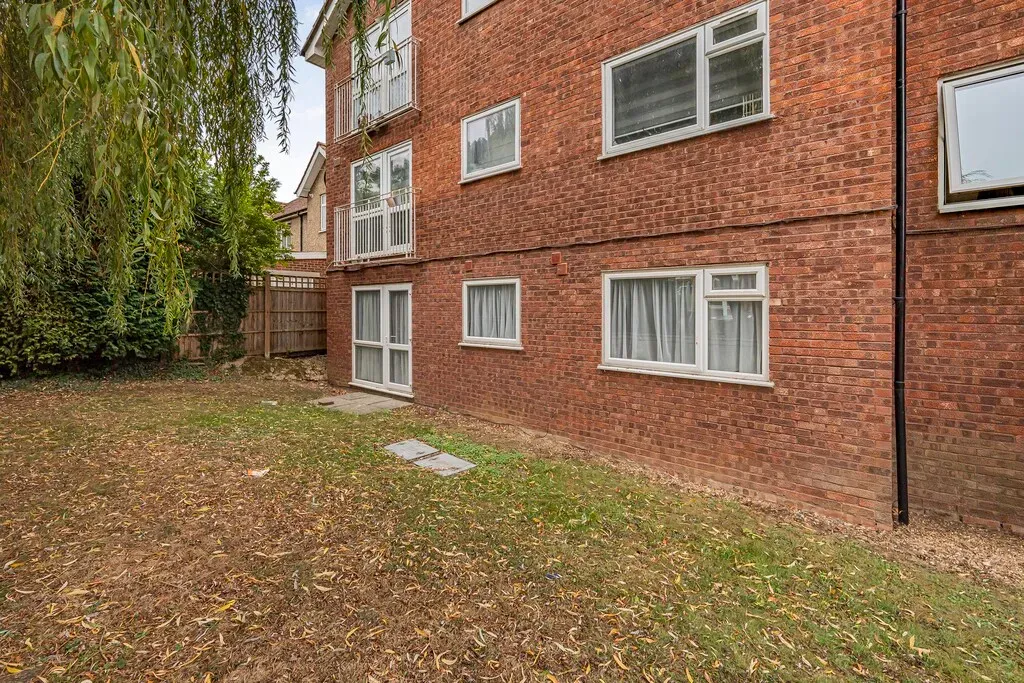 Bawtree Road, Uxbridge, UB8, photo 26