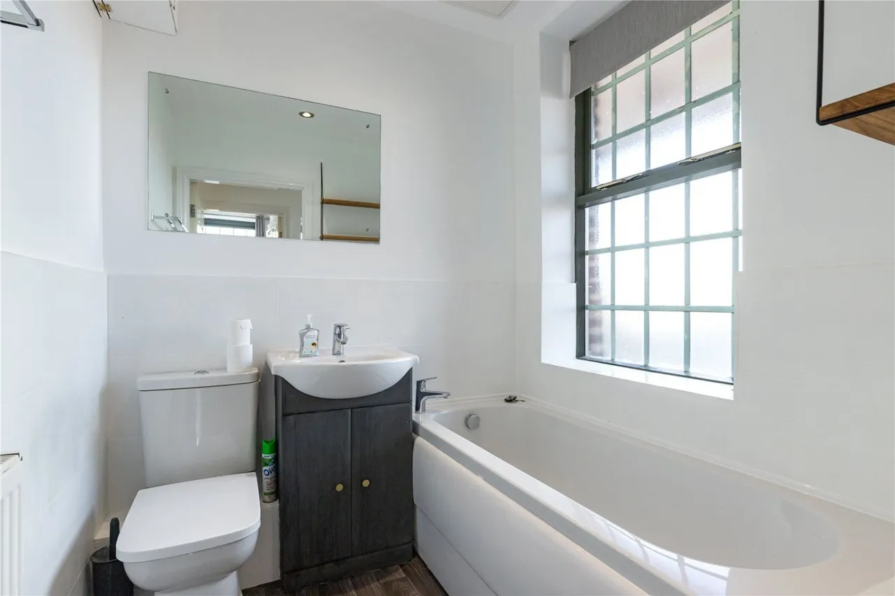 Brown Street, Macclesfield, SK11, photo 12