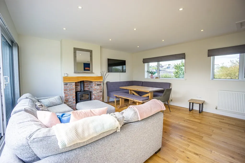 26, Cae du Estate, Abersoch, Pwllheli, Gwynedd, LL53 7EN, photo 5