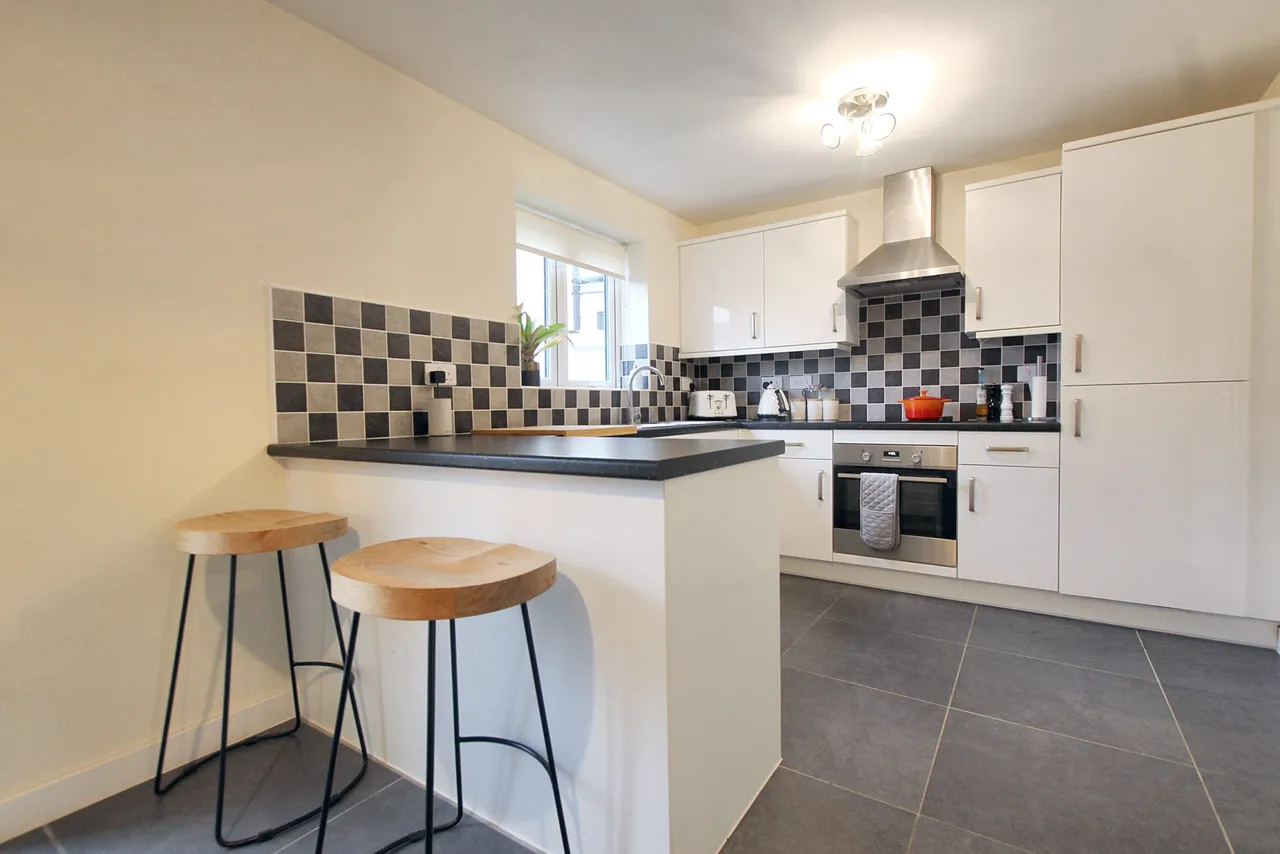 Emerald Place, Bishops Cleeve, GL52, photo 5