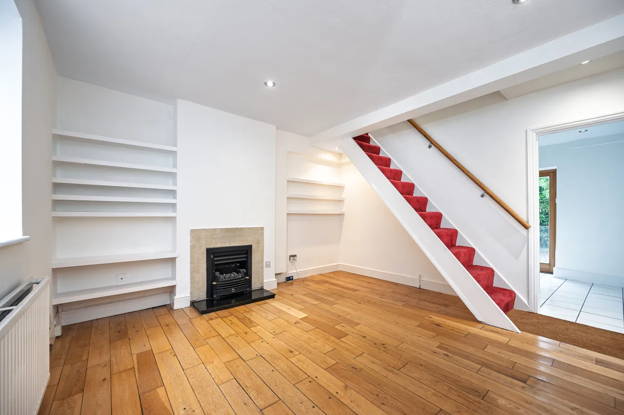 3 West Cottages, West End Lane, London, photo 2