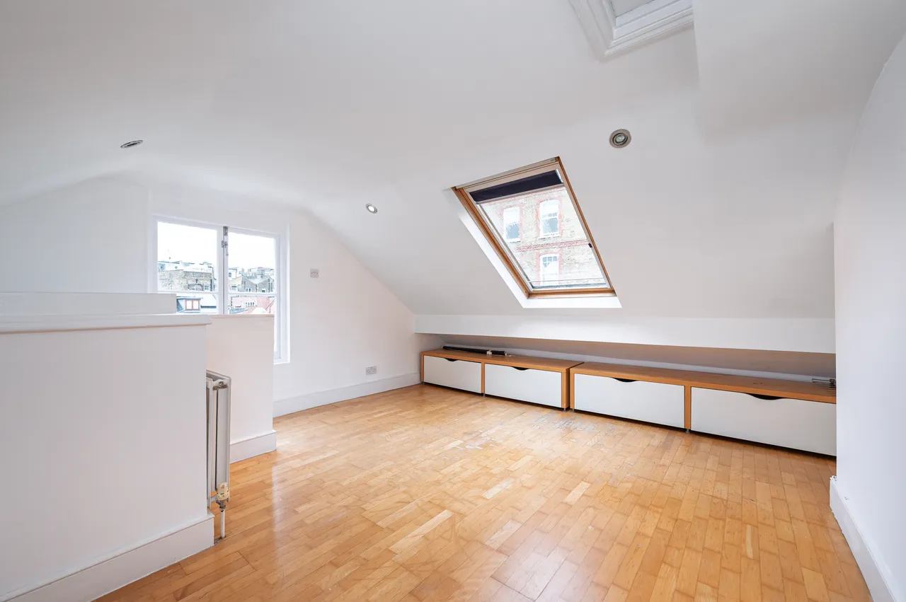 3 West Cottages, West End Lane, London, photo 4