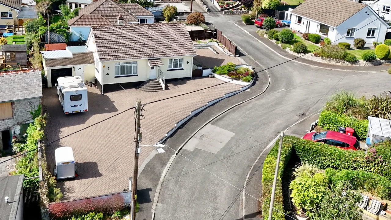 3 bed house for sale, Mountstephen Close, St Austell, PL25
